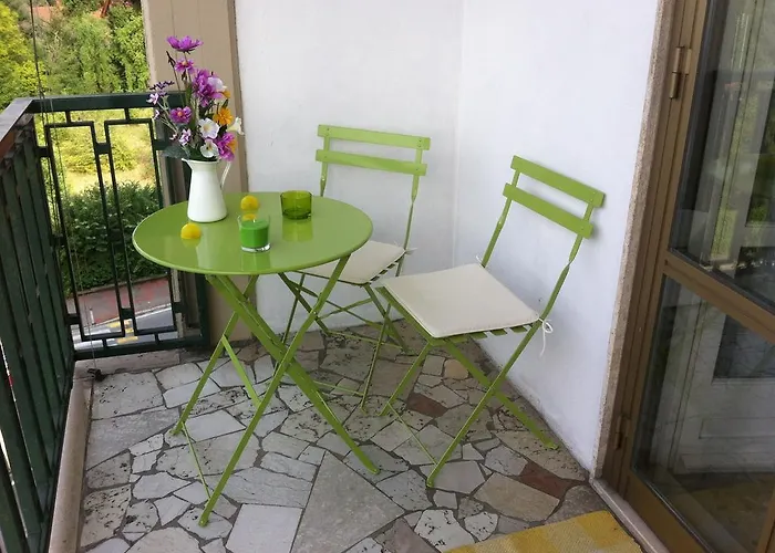 Montebello 아파트