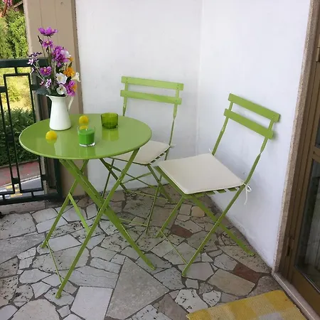 Montebello Апартаменти