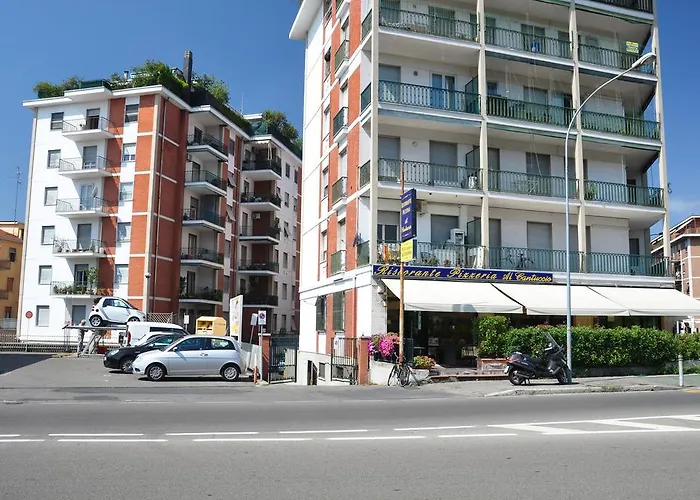 Montebello Apartment *